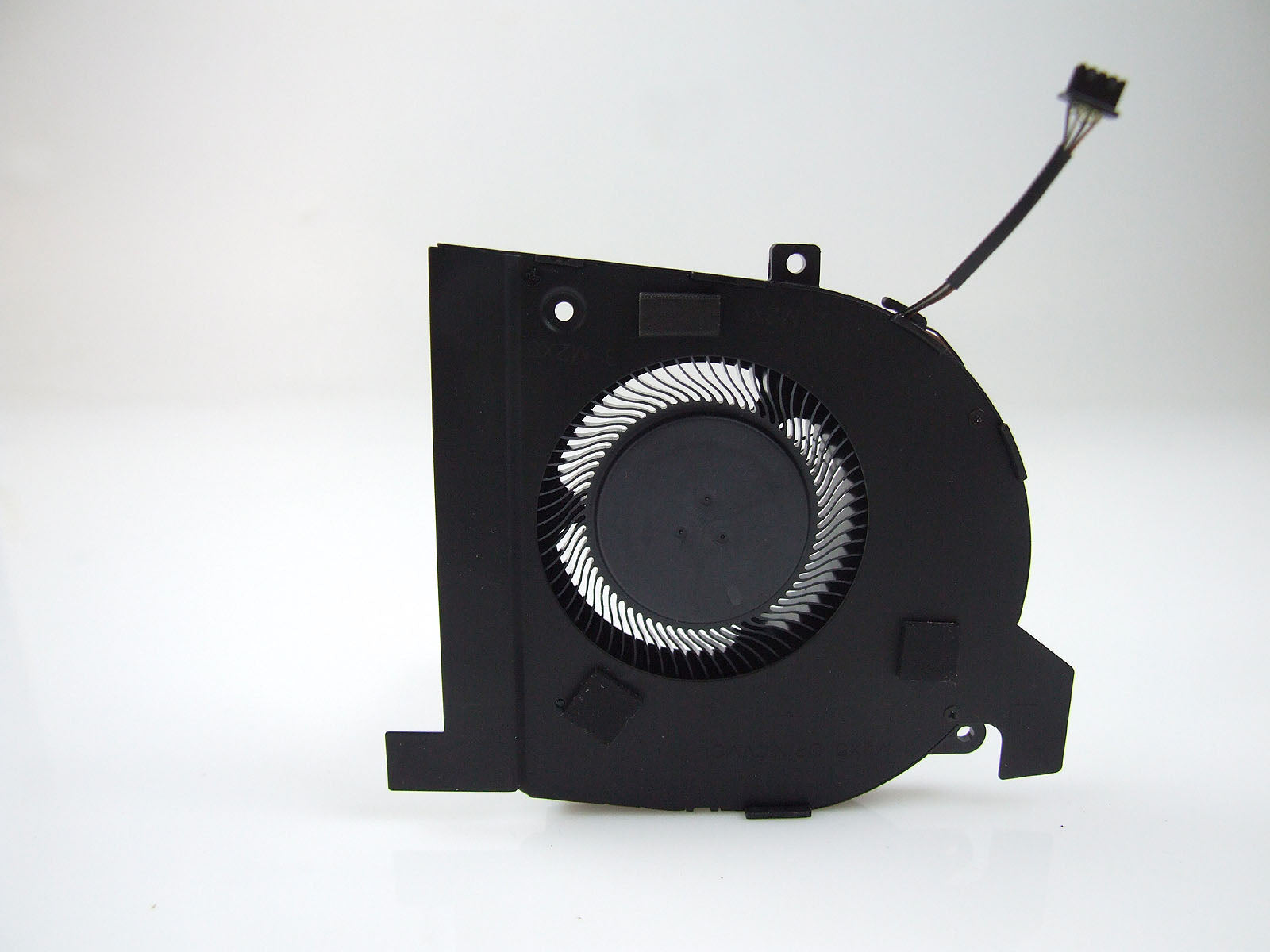 Replacement Laptop Cooling Fan for Dell Latitude 3551 – High-Quality CPU Cooling Fan