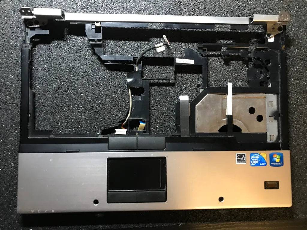 Genuine Palmrest Housing for HP EliteBook 6930p Laptop