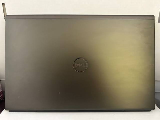 Dell Precision M6600 Front Cover Housing Replacement