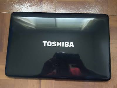 Toshiba Satellite L650 Top Cover Housing Replacement